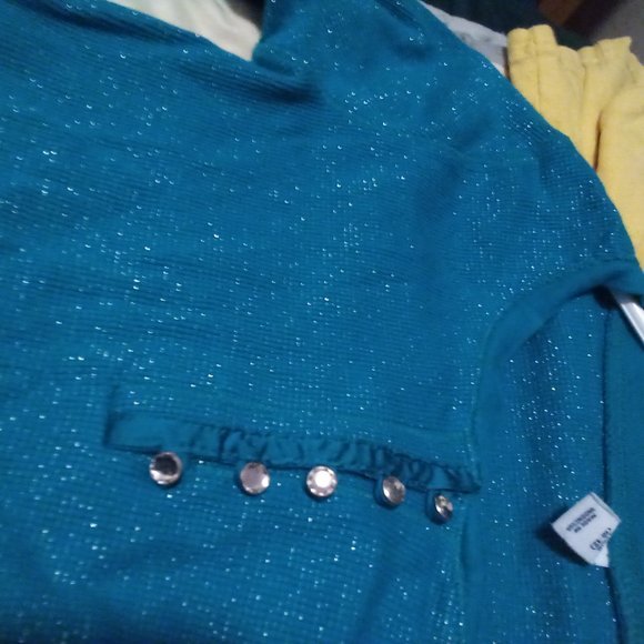 Old Navy - Picture 4 of 4